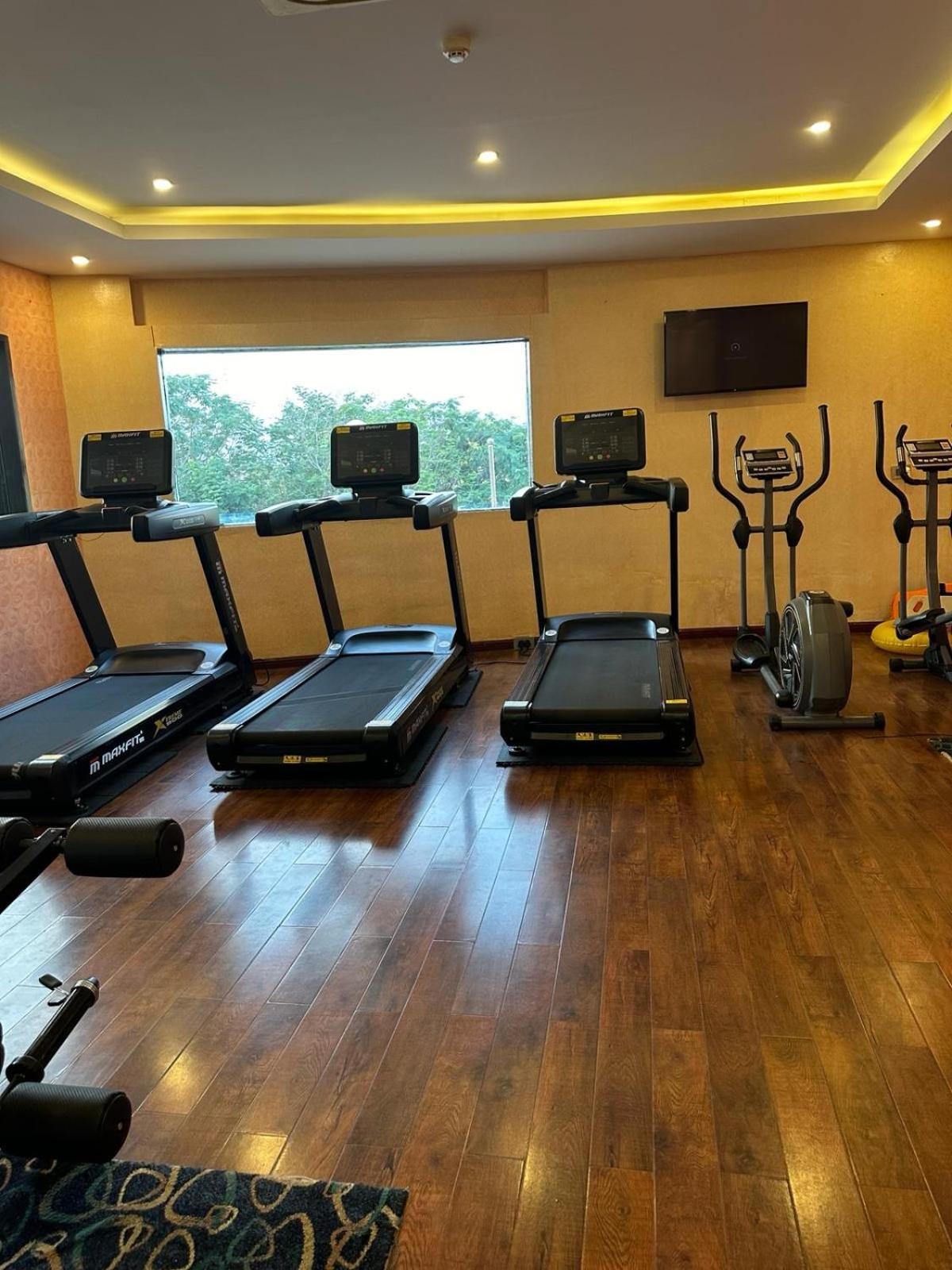 Fortune Select Grand Ridge, Tirupati - Member Itc Hotels' Group מראה חיצוני תמונה The gym at the hotel
