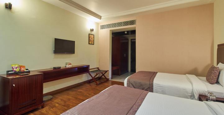 Fortune Select Grand Ridge, Tirupati - Member Itc Hotels' Group מראה חיצוני תמונה A room at the hotel