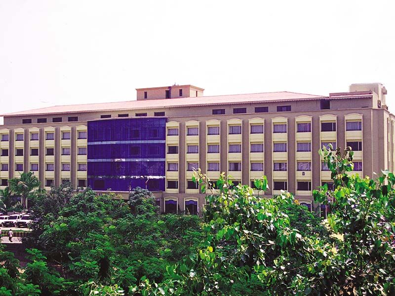 Fortune Select Grand Ridge, Tirupati - Member Itc Hotels' Group מראה חיצוני תמונה The University of Lahore